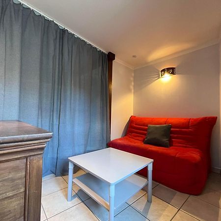 Le Pied De Ville Pouzenc Embrun Exterior photo